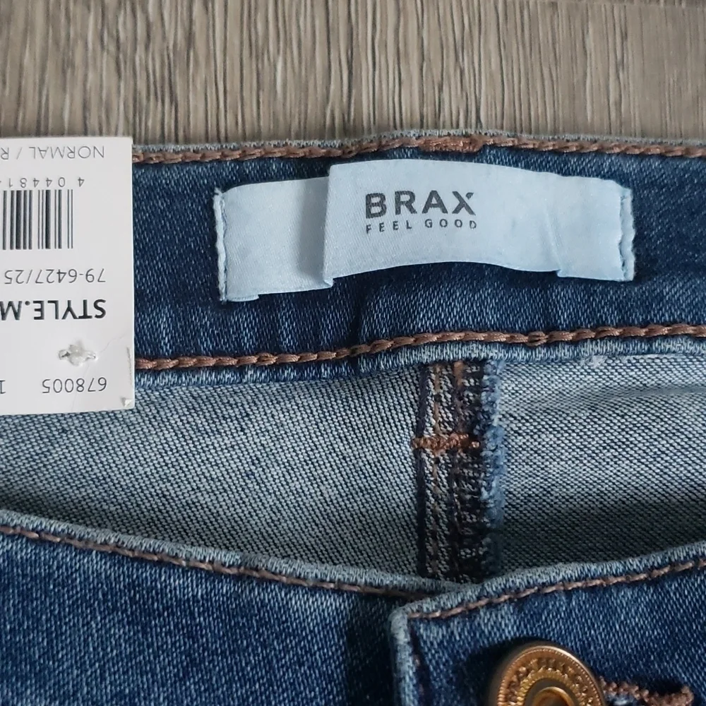 NWT Brax Maya Feel Good Women's Sequins Stripe Skinny Jeans Size 29 Chic - Picture 11 of 13